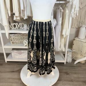 Hokus Polus vintage feminine midi skirt; special occasion black, sequined #4104